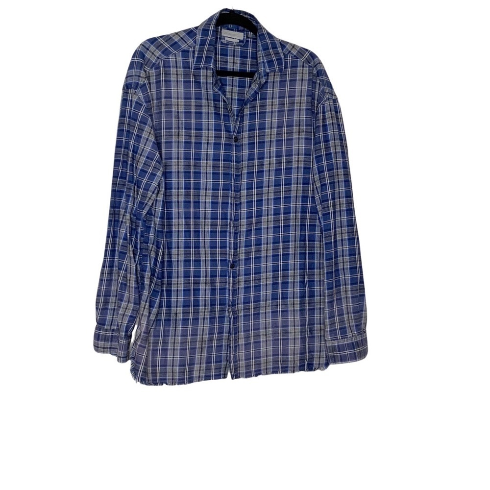 zara MAN Blue plaid buttoned down shirt with frayed hem. Size L - Picture 2 of 7